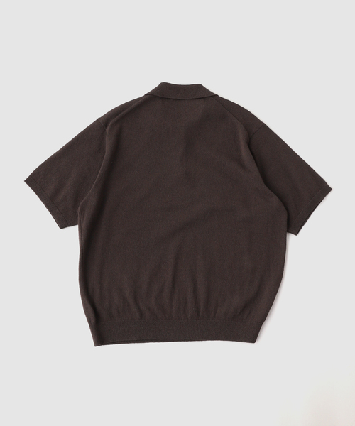 ATON(エイトン)の「ATON(エイトン)COTTON WASHI BOUCLE HALF SLEEVE POL(ニット/セーター・メンズ・ブラウン・4/6)」の2枚目の写真