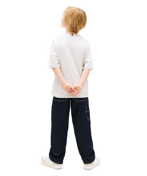 TOMMY HILFIGER（トミーヒルフィガー）の「BOYS ファンフラッググラフィックTシャツ（Tシャツ/カットソー・キッズ・マルチ・160cm/130cm）」の3枚目の写真