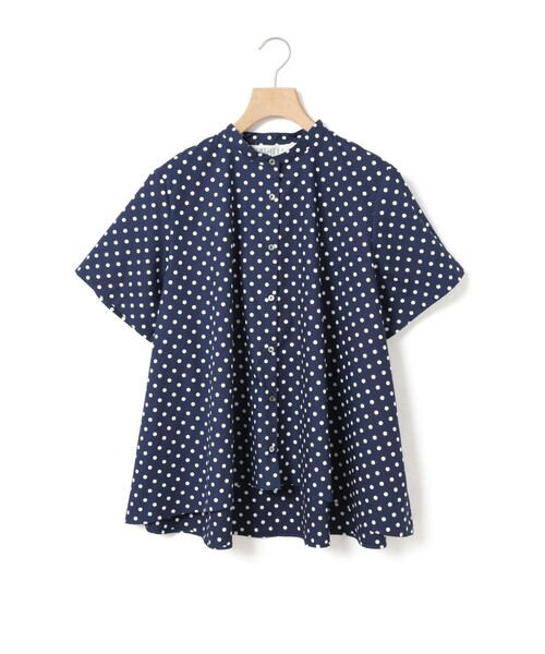 MidiUmi(ミディウミ)の「MidiUmi ハーフスリーブドット柄Aラインシャツ(シャツ/ブラウス・レディース・ライトグレー/ネイビー/キナリ・FREE)」の4枚目の写真
