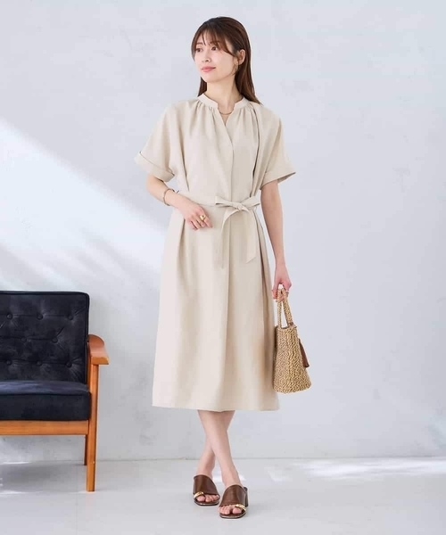 a.v.v（アーヴェヴェ）の「【洗える】スキッパーワンピース（ワンピース・レディース・ベージュ/ブラック・36/38）」の20枚目の写真