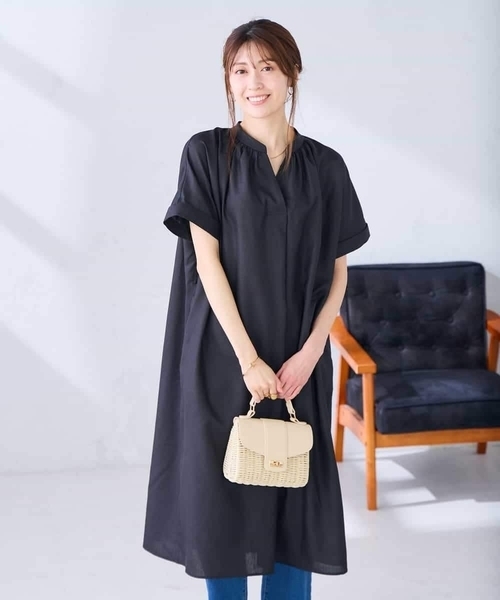 a.v.v（アーヴェヴェ）の「【洗える】スキッパーワンピース（ワンピース・レディース・ベージュ/ブラック・36/38）」の5枚目の写真