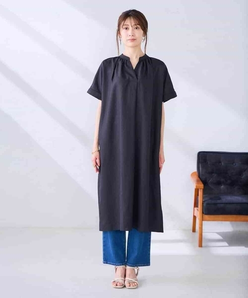 a.v.v（アーヴェヴェ）の「【洗える】スキッパーワンピース（ワンピース・レディース・ベージュ/ブラック・36/38）」の6枚目の写真