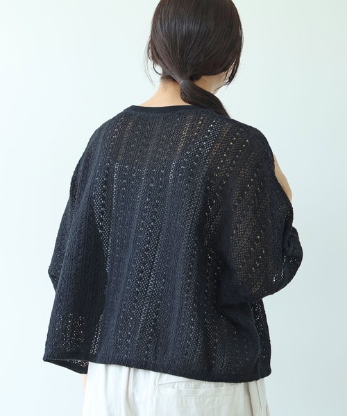 yuni(ユニ )の「crochet C lace PO-SH(Tシャツ/カットソー・レディース・ブラック/ホワイト・FREE)」の6枚目の写真