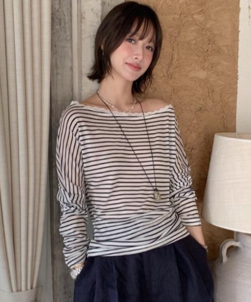 semplice(センプリチェ)の「カットソー【韓国ファッション】(Tシャツ/カットソー・レディース・ホワイト/ネイビー・F)」の1枚目の写真