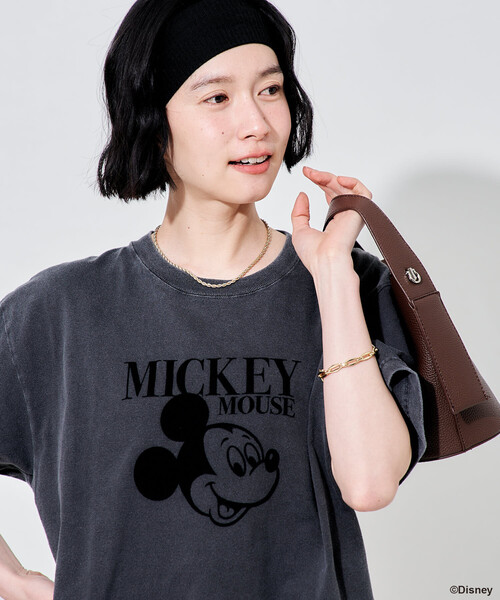 FREAK'S STORE(フリークスストア)の「【MICKEY MOUSE】フロッキーTシャツ(Tシャツ/カットソー・レディース・ネイビー/ベージュ/チャコールグレー・フリ-)」の4枚目の写真