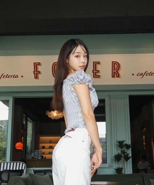 ROSEFRANTZ（ロゼフランツ）の「Frill Shirring Sleeveless [Sky Blue]（シャツ/ブラウス・レディース・スカイブルー・SMALL/MEDIUM）」の14枚目の写真