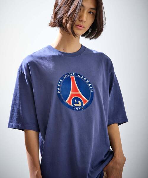 PARIS SAINT-GERMAIN(パリサンジェルマン)の「【Paris Saint-Germain 】 JP Classic Flock Logo Tee 2(Tシャツ/カットソー・メンズ・レッド/ネイビー・X-LARGE/LARGE/MEDIUM)」の5枚目の写真