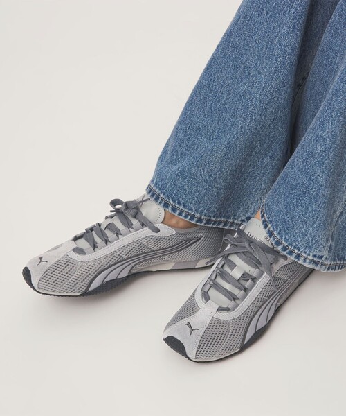 PUMA(プーマ)の「<PUMA>Hストリート スニーカー(スニーカー・レディース・グレー系・23cm/23.5cm/24cm/24.5cm/25cm/22.5cm)」の3枚目の写真