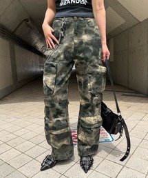 Figments（フィグメンツ）の「カモフラユーティリティカーゴパンツ（カーゴパンツ）」