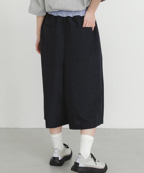 EKAL（エカル）の「『UVカット/イージーケア/吸水速乾/接触冷感/UR TECH DRYLUXE』ハイツイストワイドバミューダパンツ（その他パンツ・レディース・グレー/ネイビー/ブルー系その他・ONE）」の22枚目の写真
