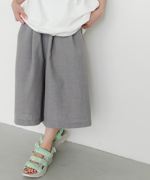 EKAL（エカル）の「『UR TECH DRYLUXE』ハイツイストワイドバミューダパンツ（その他パンツ・レディース・グレー/ネイビー/ブルー系その他・ONE）」の6枚目の写真