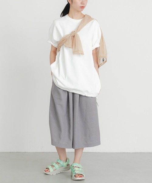 EKAL（エカル）の「『UR TECH DRYLUXE』ハイツイストワイドバミューダパンツ（その他パンツ・レディース・グレー/ネイビー/ブルー系その他・ONE）」の10枚目の写真