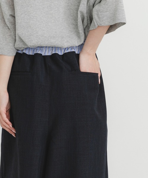 EKAL（エカル）の「『UR TECH DRYLUXE』ハイツイストワイドバミューダパンツ（その他パンツ・レディース・グレー/ネイビー/ブルー系その他・ONE）」の15枚目の写真