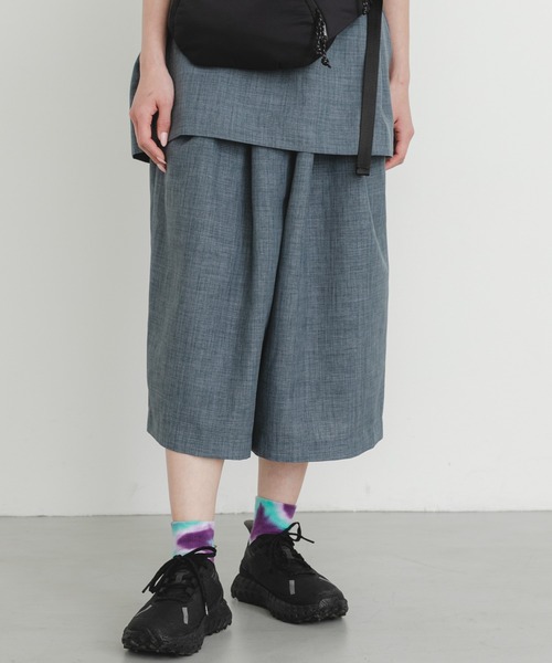 EKAL（エカル）の「『UR TECH DRYLUXE』ハイツイストワイドバミューダパンツ（その他パンツ・レディース・グレー/ネイビー/ブルー系その他・ONE）」の20枚目の写真