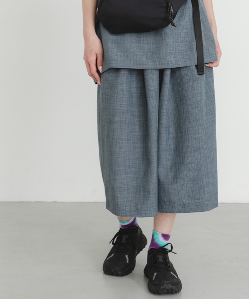 EKAL（エカル）の「『UR TECH DRYLUXE』ハイツイストワイドバミューダパンツ（その他パンツ・レディース・グレー/ネイビー/ブルー系その他・ONE）」の21枚目の写真