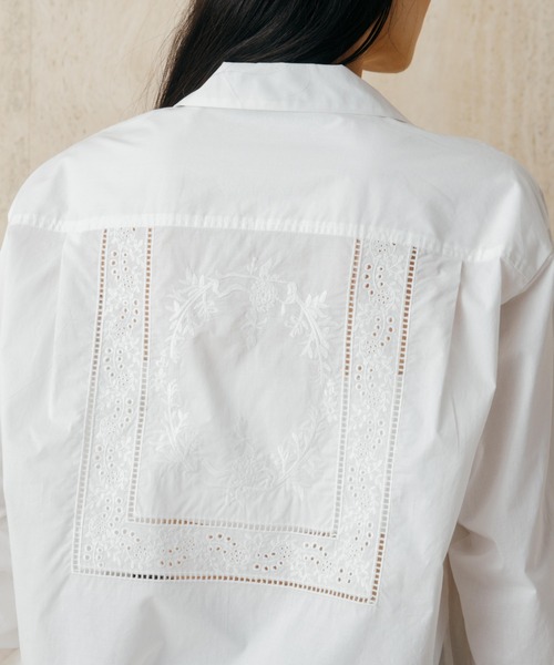 CREDONA(クレドナ)の「LACE PATCHWORK SHIRTS/レースパッチワークシャツ(シャツ/ブラウス・レディース・ホワイト/ブラック・FREE)」の18枚目の写真