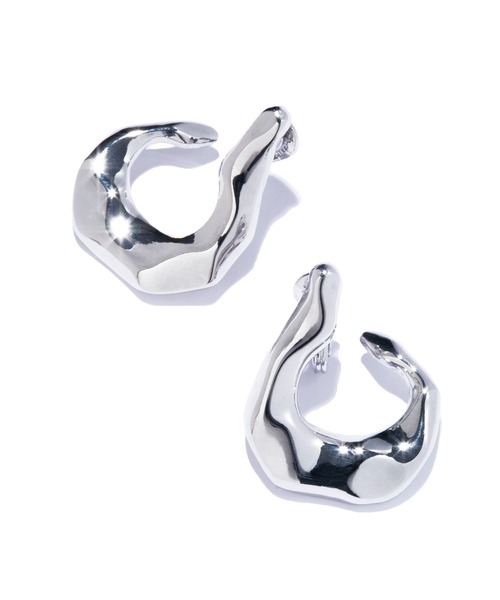 IRIS47(イリスフォーセブン)の「【IRIS 47】sculpted earring/スカルプティッド イヤリング(イヤリング・レディース・シルバー・FREE)」の3枚目の写真
