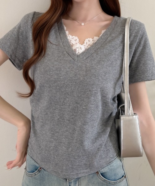 Ada.(エイダ)の「Vネック レース レイヤード風 シャーリング カットソー(Tシャツ/カットソー・レディース・イエロー/グレー/ライトブルー/ホワイト・FREE)」の21枚目の写真