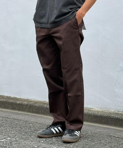 Dickies(ディッキーズ)の「【DICKIES SKATEBOARDING】REGULER FIT PANT(チノパンツ・メンズ・ダークブラウン・30/34/32/38/36)」の1枚目の写真