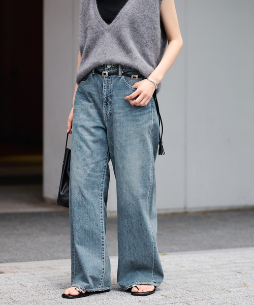 FRAMeWORK(フレームワーク)の「デニムワイドフレアパンツ(デニムパンツ・レディース・ネイビー/ブルー・36/38/40)」の15枚目の写真