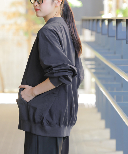 JOURNAL STANDARD relume（ジャーナルスタンダード　レリューム）の「《追加2》［手洗い可］ウォッシャブルナイロンダブルジップMA-1（MA-1・レディース・ライトグレー/ネイビー・FREE）」の16枚目の写真