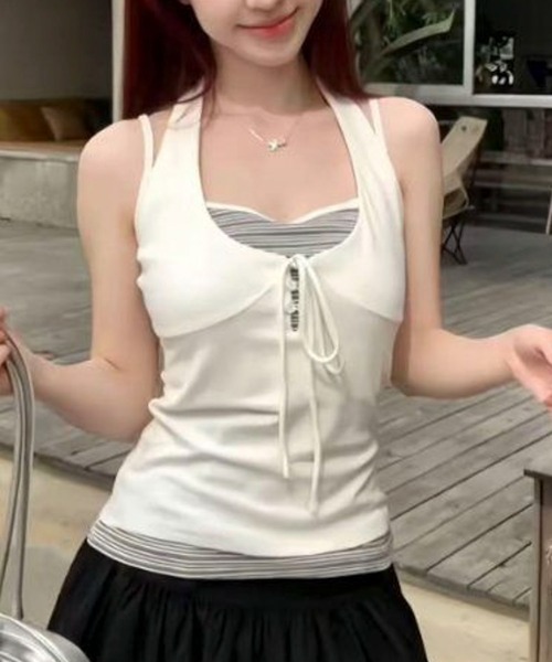 AVYL(アヴィル)の「ホルターネックボーダーリボンキャミソール(キャミソール・レディース・ホワイト・M)」の16枚目の写真