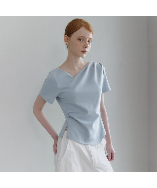 MICANE（ミケーネ）の「メリーシャーリングスリットT-half.ver（Tシャツ/カットソー・レディース・スカイブルー/ブラック/アイボリー・SMALL/MEDIUM/LARGE/X-LARGE）」の3枚目の写真