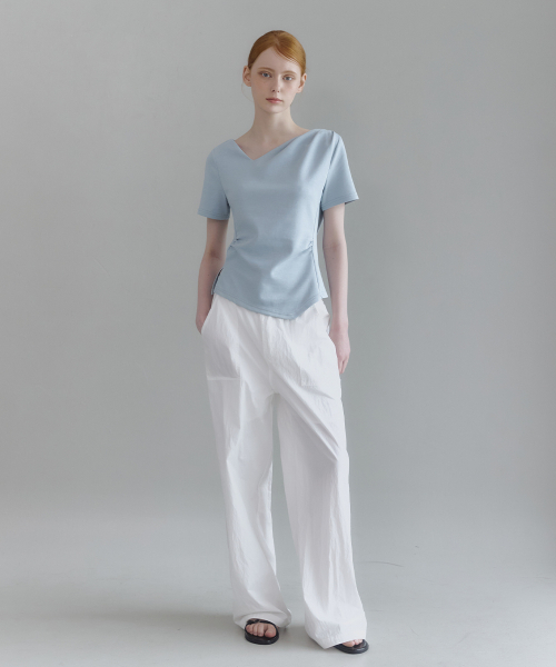 MICANE（ミケーネ）の「メリーシャーリングスリットT-half.ver（Tシャツ/カットソー・レディース・スカイブルー/ブラック/アイボリー・SMALL/MEDIUM/LARGE/X-LARGE）」の10枚目の写真