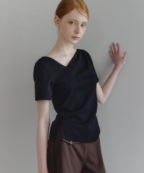 MICANE（ミケーネ）の「メリーシャーリングスリットT-half.ver（Tシャツ/カットソー・レディース・スカイブルー/ブラック/アイボリー・SMALL/MEDIUM/LARGE/X-LARGE）」の13枚目の写真