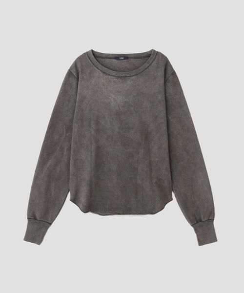 YLEVE(イレーヴ)の「YLEVE / OPEN END COTTON PIGMENT DYE LONG SLEEVE T‐SHIRT(Tシャツ/カットソー・レディース・グレー/ホワイト/ネイビー・1)」の2枚目の写真