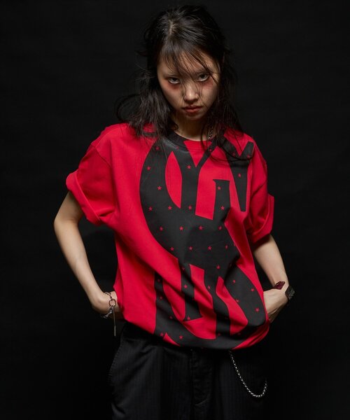 Sourcream(サワークリーム)の「【Sourcream】SOUR $LOGO TEE(Tシャツ/カットソー・レディース・ネイビー/ブラック/ホワイト/レッド・SMALL/LARGE/MEDIUM)」の4枚目の写真