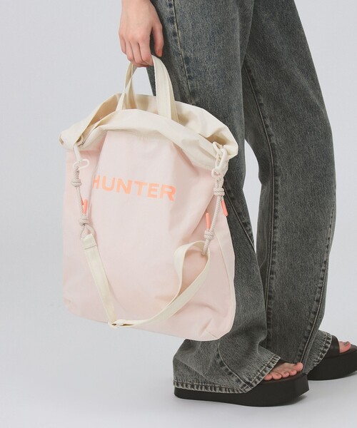 Ray BEAMS（レイビームス）の「【WEB限定】HUNTER / トラベル マルチファンクション パッカブル トート（2330CL）（トートバッグ・レディース・オレンジ・ONE SIZE）」の2枚目の写真