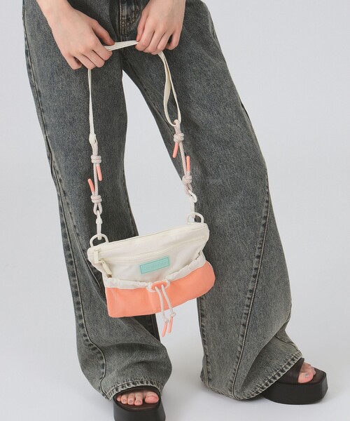Ray BEAMS（レイビームス）の「【WEB限定】HUNTER / トラベル マルチファンクション パッカブル トート（2330CL）（トートバッグ・レディース・オレンジ・ONE SIZE）」の3枚目の写真