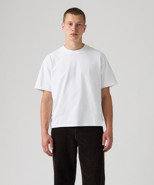 Levi's（リーバイス）の「Levi's/リーバイス クロップド ショートスリーブ Tシャツ（Tシャツ/カットソー・メンズ・ホワイト・M/S/XL/L）」の2枚目の写真