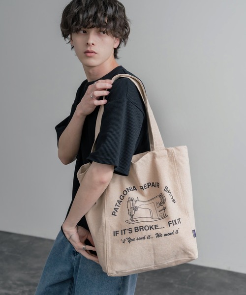 patagonia(パタゴニア)の「Patagonia RECYCLED MARKET TOTE ショルダートートバッグ(トートバッグ・メンズ・ベージュ/ベージュ系・FREE)」の11枚目の写真