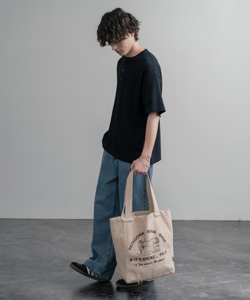 patagonia(パタゴニア)の「Patagonia RECYCLED MARKET TOTE ショルダートートバッグ(トートバッグ・メンズ・ベージュ/ベージュ系・FREE)」の13枚目の写真