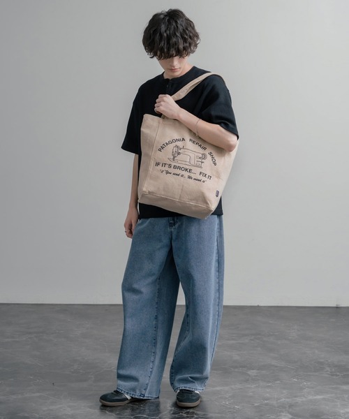 patagonia(パタゴニア)の「Patagonia RECYCLED MARKET TOTE ショルダートートバッグ(トートバッグ・メンズ・ベージュ/ベージュ系・FREE)」の14枚目の写真