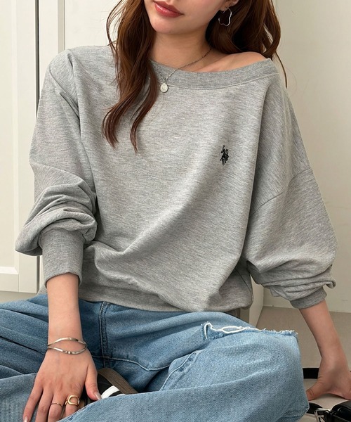 U.S. POLO ASSN.(ユーエスポロアッスン)の「GeeRA別注【U.S. POLO ASSN.】ボリューム袖オフショルダーボートネックスウェット(スウェット・レディース・ネイビー/杢グレー/ブラック・X-LARGE/LARGE/MEDIUM/SMALL)」の1枚目の写真