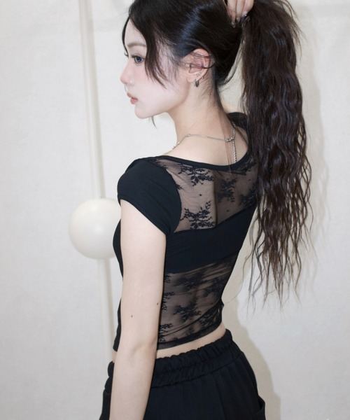 REINE NOIRE(レーヌノワール)の「lace back tops. / レース バック トップス(Tシャツ/カットソー・レディース・ブラック・FREE)」の14枚目の写真