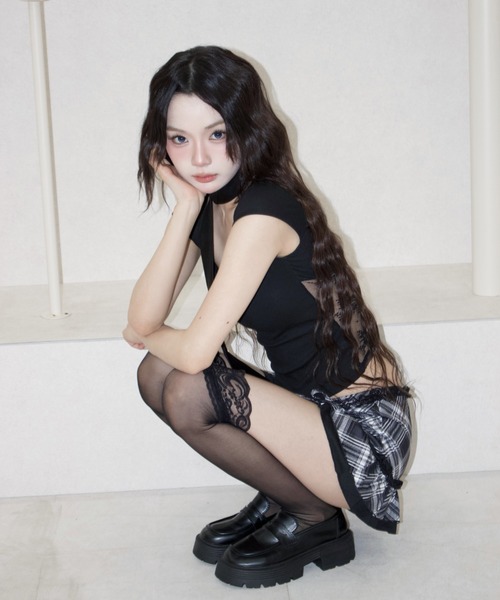 REINE NOIRE(レーヌノワール)の「lace back tops. / レース バック トップス(Tシャツ/カットソー・レディース・ブラック・FREE)」の13枚目の写真