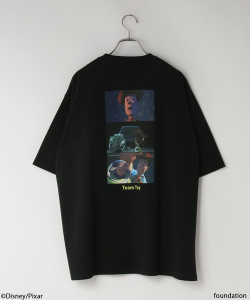 LOWRYS FARM(ローリーズファーム)の「LFM(U) /TOY STORY(トイ・ストーリー)/プリントTEE 878229(Tシャツ/カットソー・メンズ・ホワイト系その他/ブラック系その他/ホワイト/ブラック・MEDIUM/LARGE)」の7枚目の写真