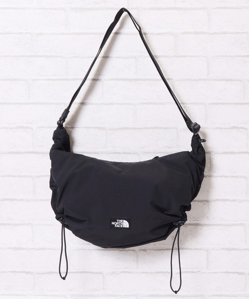 THE NORTH FACE(ザノースフェイス)の「【THE NORTH FACE/ザノースフェイス】BREEZE CROSS BAG M ホーボーバッグ ショルダーバッグ 軽量 ユニセックス(ショルダーバッグ・レディース・ブラック/サンドベージュ/ダークグレー・ONE SIZE)」の17枚目の写真