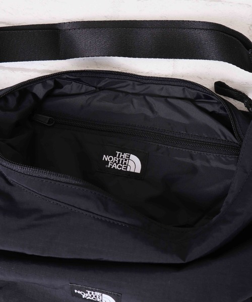 THE NORTH FACE(ザノースフェイス)の「【THE NORTH FACE/ザノースフェイス】BREEZE CROSS BAG M ホーボーバッグ ショルダーバッグ 軽量 ユニセックス(ショルダーバッグ・レディース・ブラック/サンドベージュ/ダークグレー・ONE SIZE)」の11枚目の写真