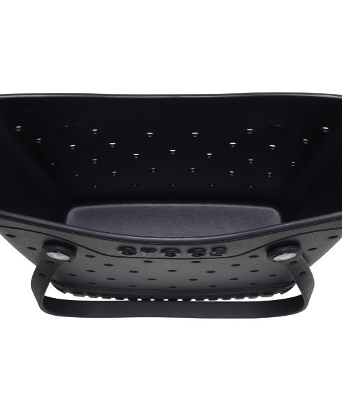 crocs（クロックス）の「クロックス crocs Crocs Classic Medium Tote（トートバッグ・メンズ・ブラック・ONE SIZE）」の3枚目の写真