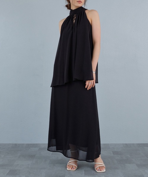 murea(ミュレア)の「シフォンフラワーレースボウタイノースリーブブラウス+シフォンフレアスカートset(セットアップ・レディース・ブラック/アイボリー・FREE)」の5枚目の写真