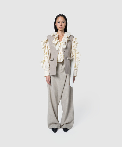 muller of yoshiokubo(ミュラーオブヨシオクボ)の「muller of yoshiokubo ミュラーオブヨシオクボ / FRILLED BLOUSE フリルブラウス / MLF26211(シャツ/ブラウス・レディース・カーキ/アイボリー・FREE)」の15枚目の写真