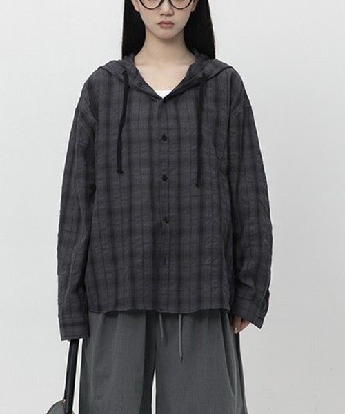AsheKsha(アシクシャ)の「パーカー付きチェックゆったり長袖シャツアウター(シャツ/ブラウス・レディース・グレー/ブルー/ブラウン・M)」の2枚目の写真
