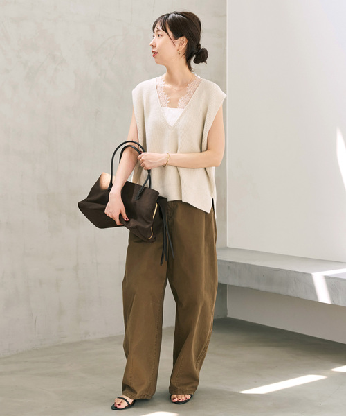 Spick & Span(スピックアンドスパン)の「《一部店舗+WEB限定》レースニットベスト(ベスト・レディース・チャコールグレー/ホワイト系その他・FREE)」の4枚目の写真