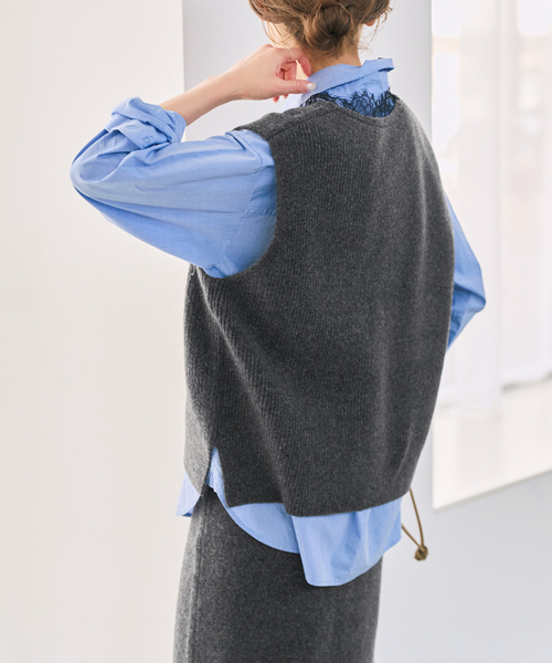 Spick & Span(スピックアンドスパン)の「《一部店舗+WEB限定》レースニットベスト(ベスト・レディース・チャコールグレー/ホワイト系その他・FREE)」の8枚目の写真