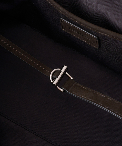 TTUDEMENT（トュードメント）の「LONG HANDLE SHOULDER BAG_DARK BROWN（ショルダーバッグ・レディース・その他・FREE）」の5枚目の写真